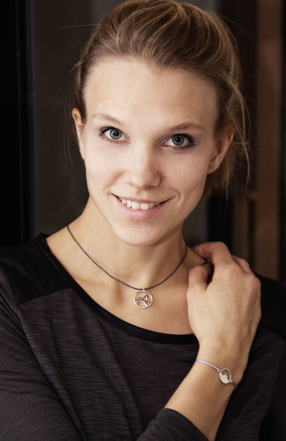 HöhenlinienSilber-AlpenpanoSilberArm_Hochkant_1300x2000